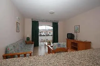 Apartamentos Jardin Del Conde Valle Gran Rey Spain